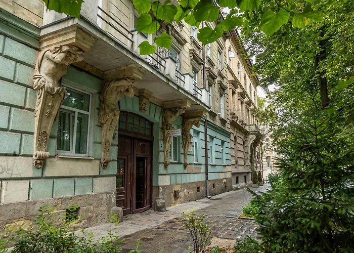 Avangard Park іі *