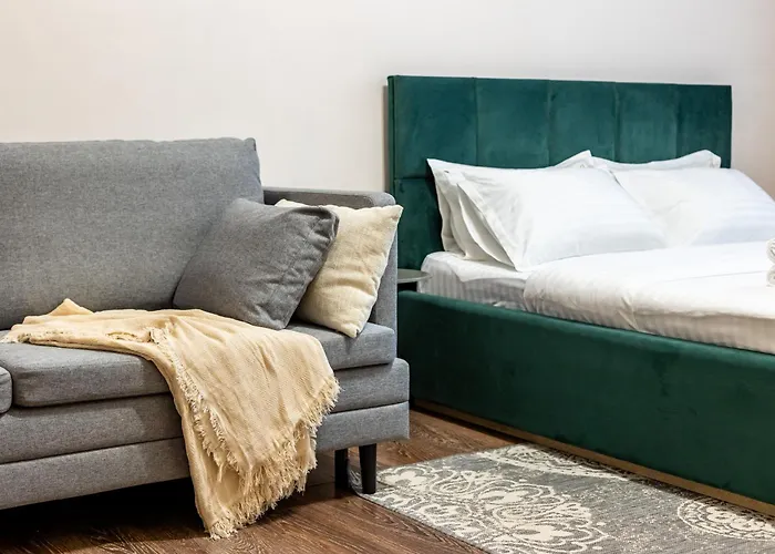 Avangard Park іі Apartamento Leópolis