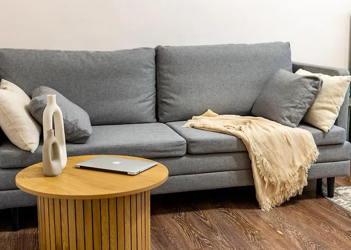 Avangard Park іі *